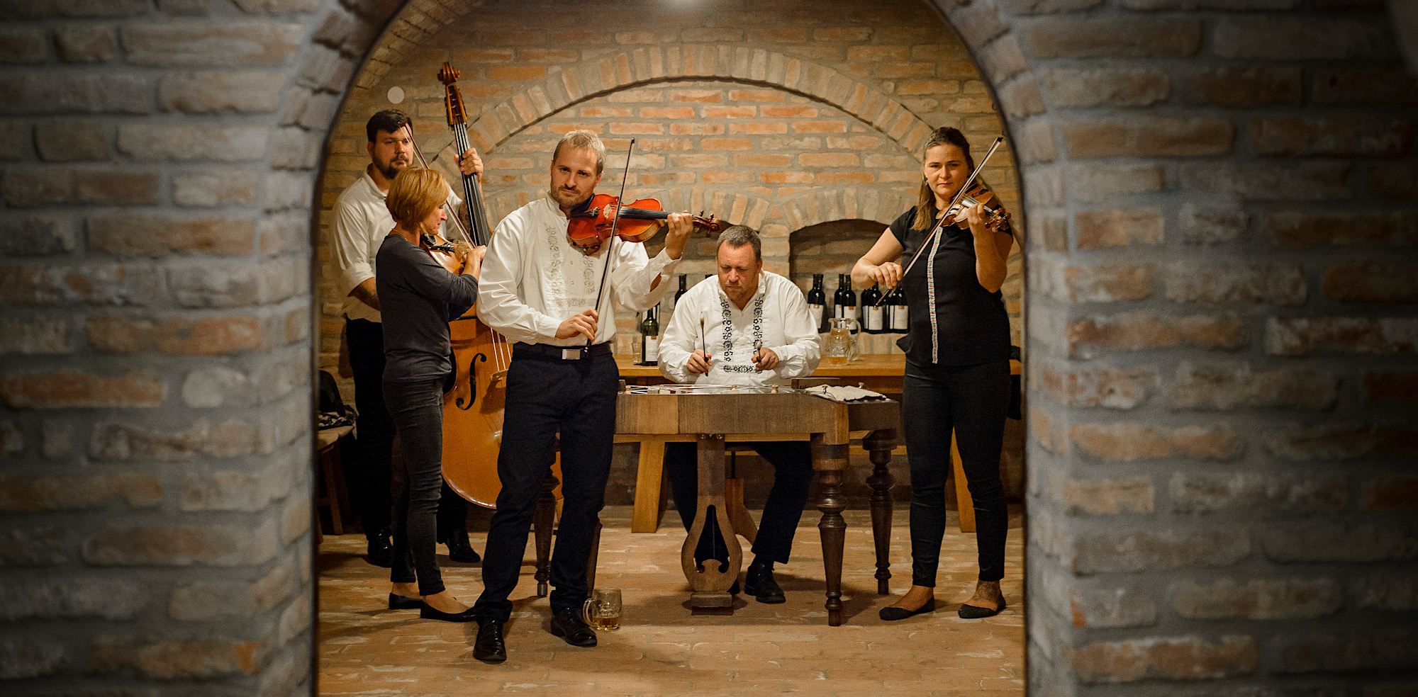 Foto Starobřeclavské cimbálové muziky